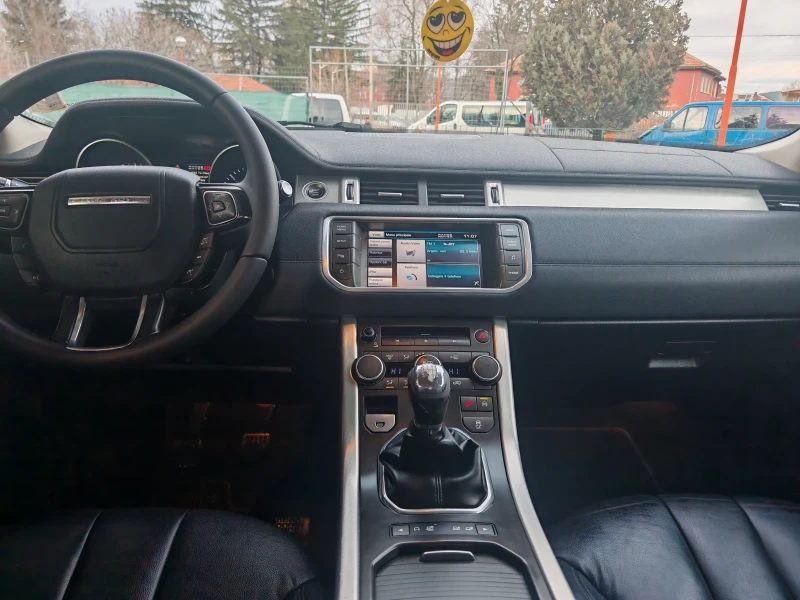 Land Rover Range Rover Evoque 2.2TDI 4x4, снимка 13 - Автомобили и джипове - 52618616
