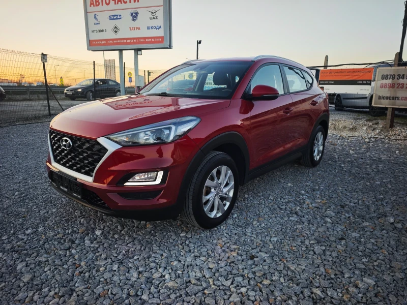 Hyundai Tucson 1.6i 16v , снимка 3 - Автомобили и джипове - 52804548