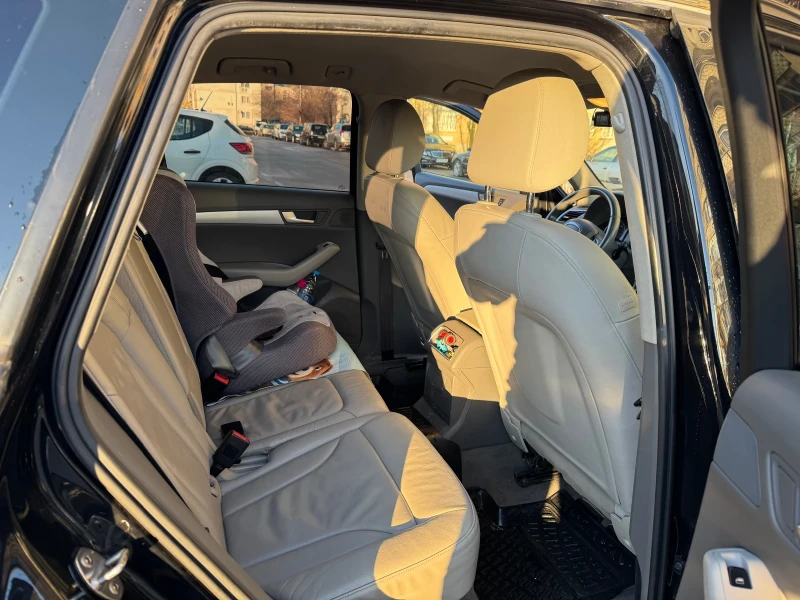 Audi Q5 2.0 TFSI с Газ, снимка 10 - Автомобили и джипове - 53502940