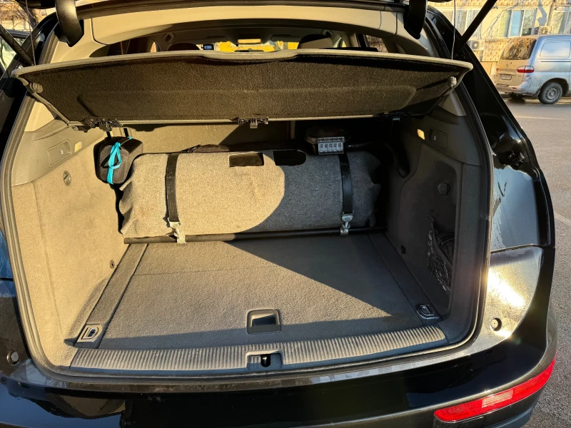 Audi Q5 2.0 TFSI с Газ, снимка 12 - Автомобили и джипове - 53502940