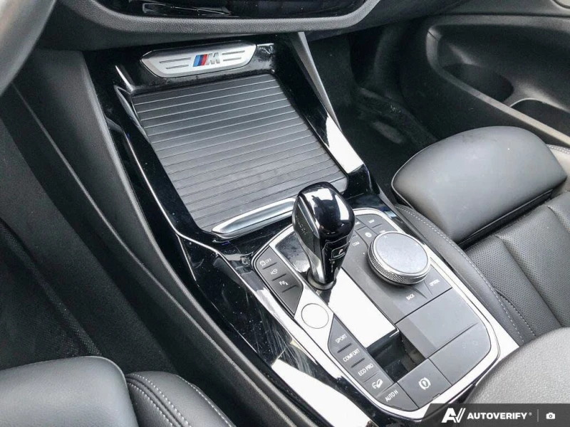 BMW X3 * М-Package* * HeadUp* AвтоКредит* (ЦЕНА ДО БГ), снимка 15 - Автомобили и джипове - 53581304