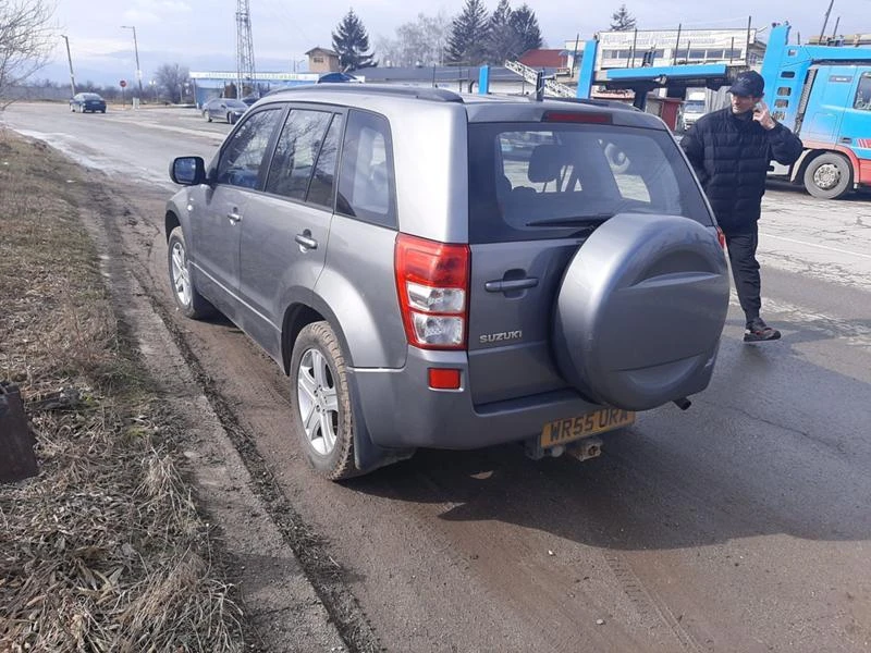 Suzuki Grand vitara 1.9 ddis, снимка 5 - Автомобили и джипове - 35885024