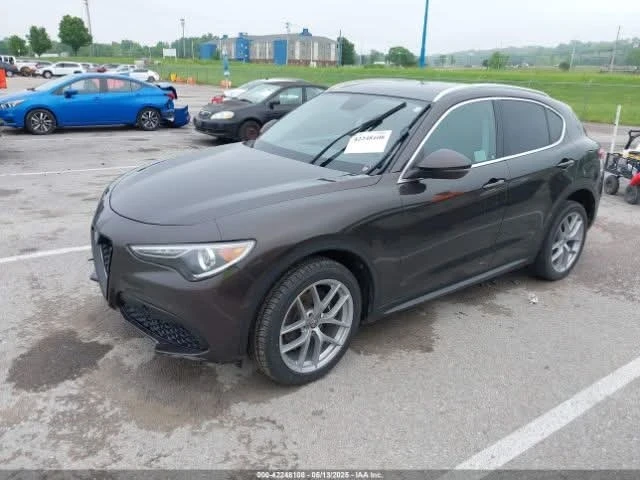 Alfa Romeo Stelvio TI AWD - изображение 2