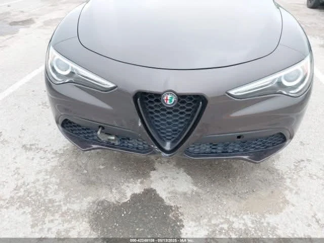 Alfa Romeo Stelvio TI AWD - изображение 5