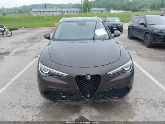 Alfa Romeo Stelvio TI AWD - изображение 6