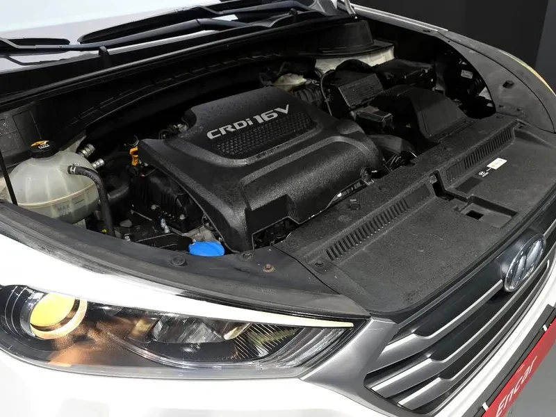 Hyundai Tucson 2.0 - САМО 30% АВАНС, снимка 6 - Автомобили и джипове - 56065854