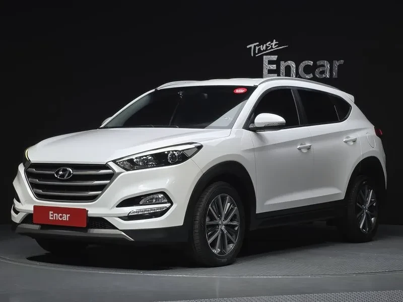 Hyundai Tucson 2.0 - САМО 30% АВАНС