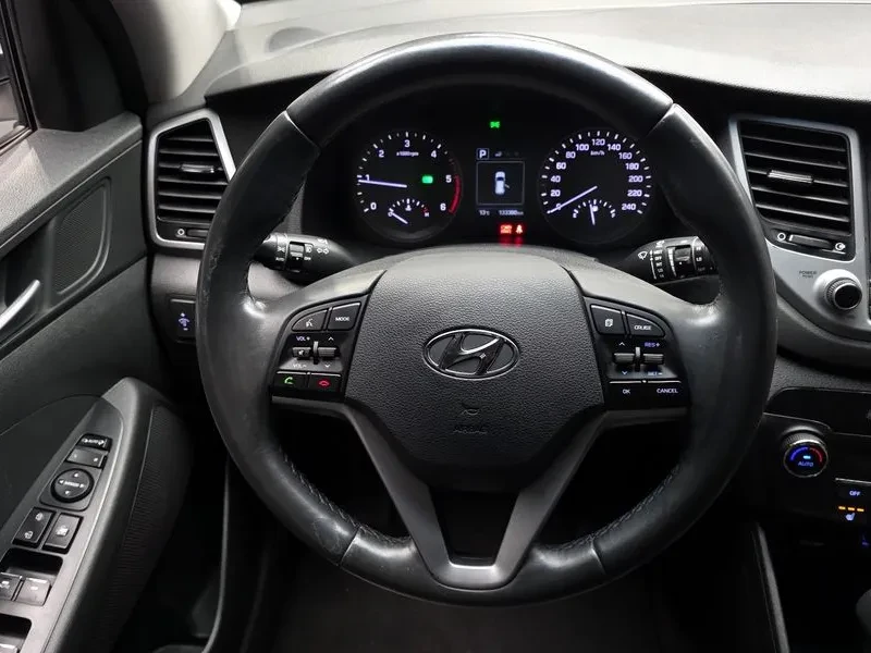 Hyundai Tucson 2.0 - САМО 30% АВАНС, снимка 13 - Автомобили и джипове - 56065854