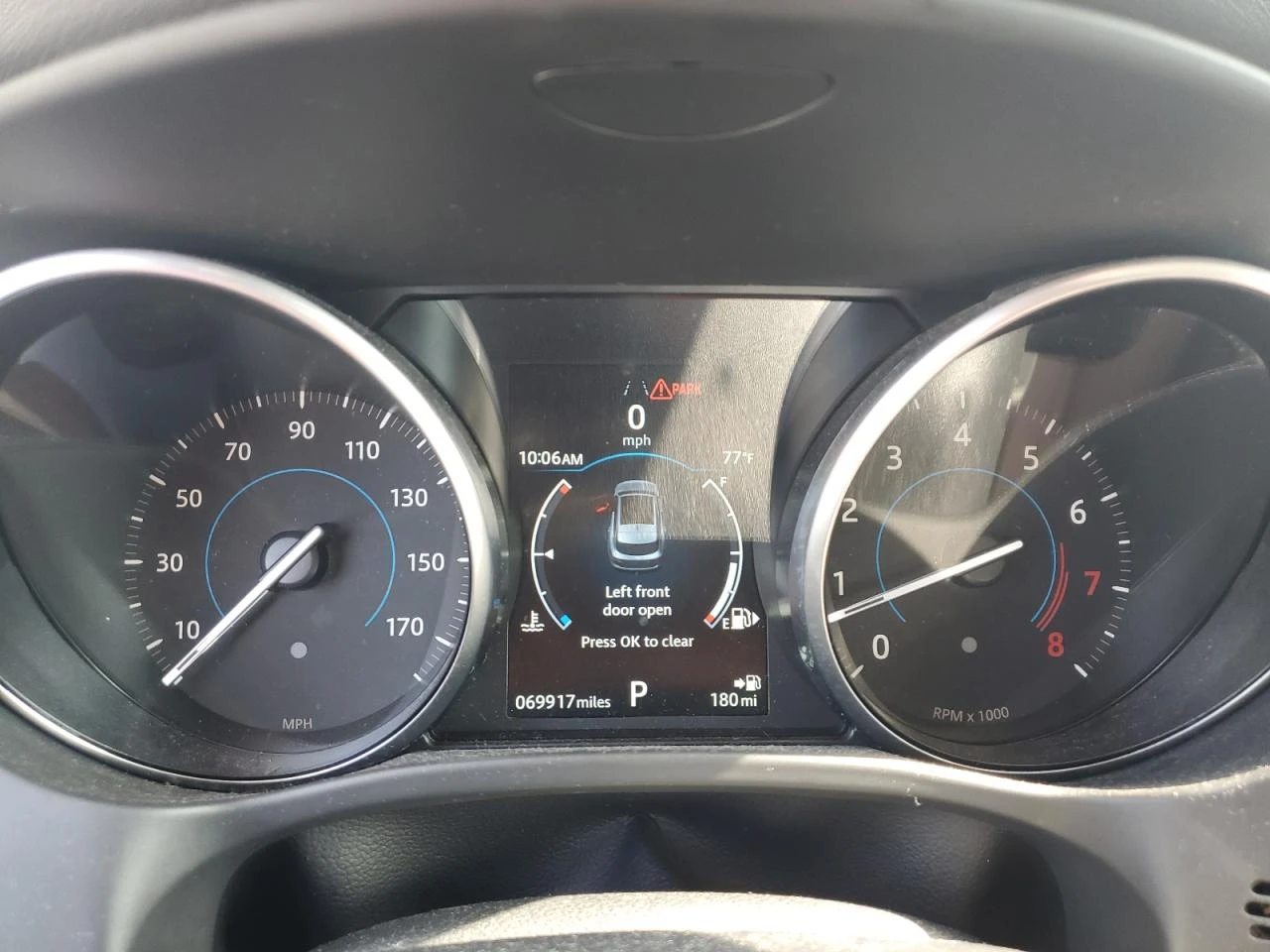 Jaguar F-PACE PREMIUM - изображение 9