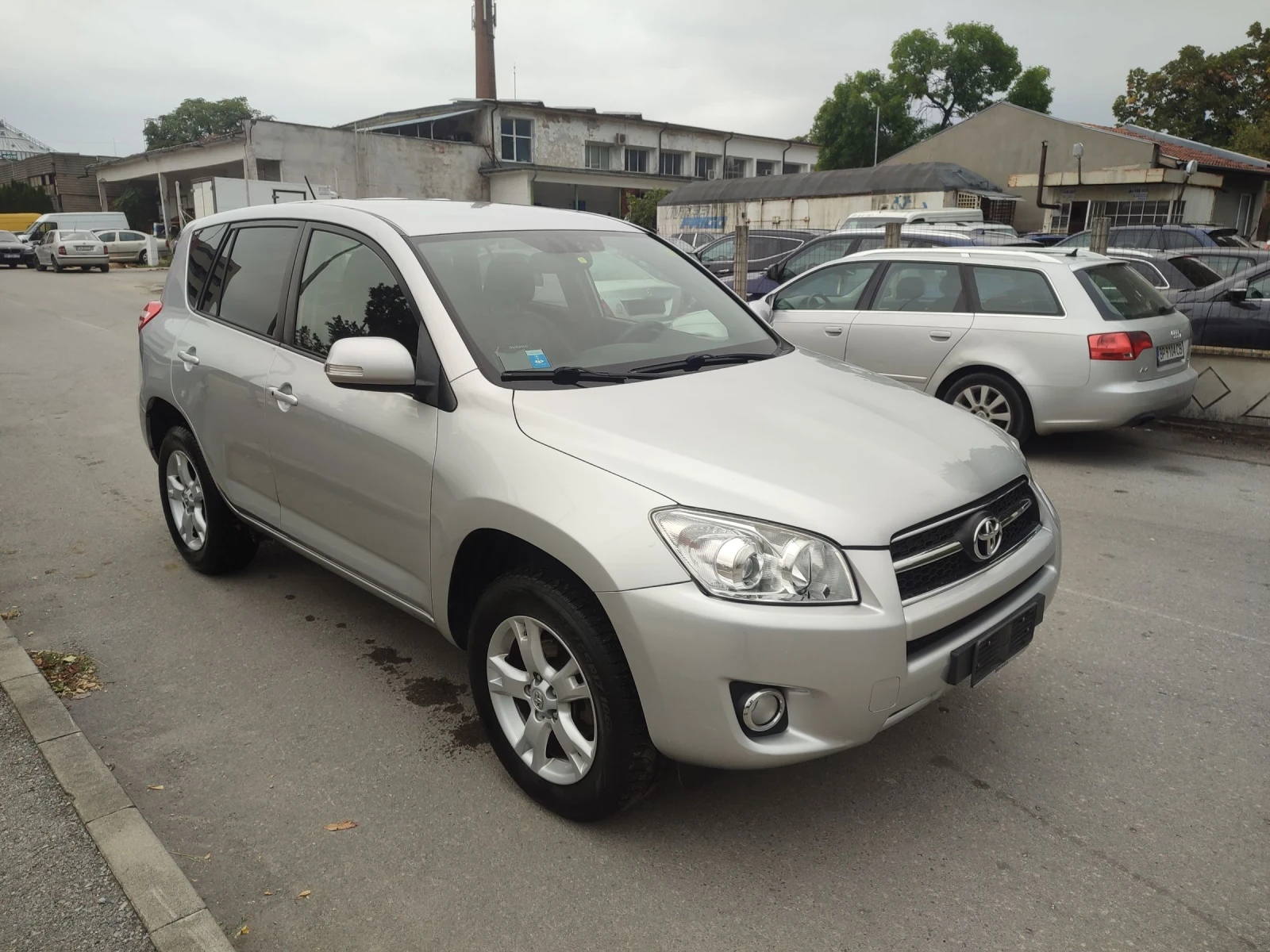 Toyota Rav4 2.2 d cat 4x4 150ps - изображение 3