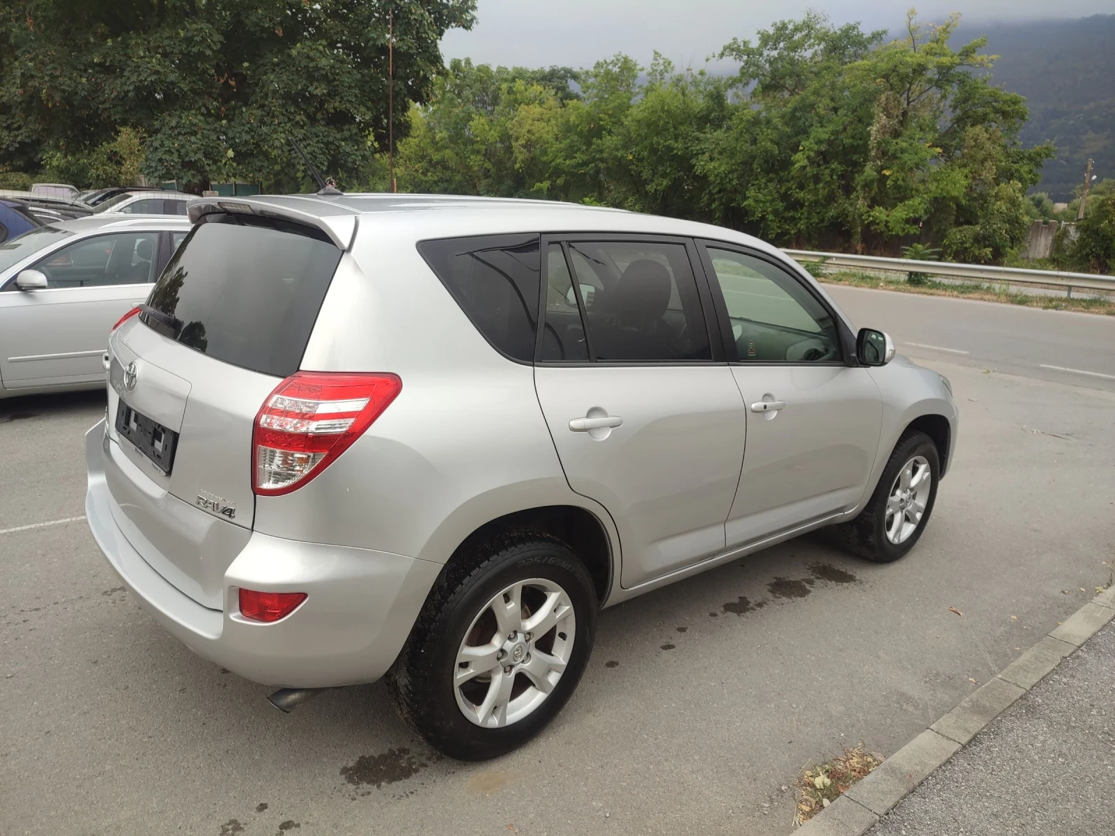 Toyota Rav4 2.2 d cat 4x4 150ps - изображение 5