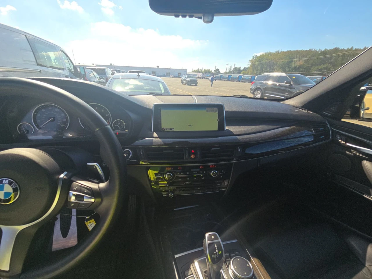 BMW X5 35i* M-Sport* Shadow* HUD* H/K* AdaptiveLED* Вакуу - изображение 6