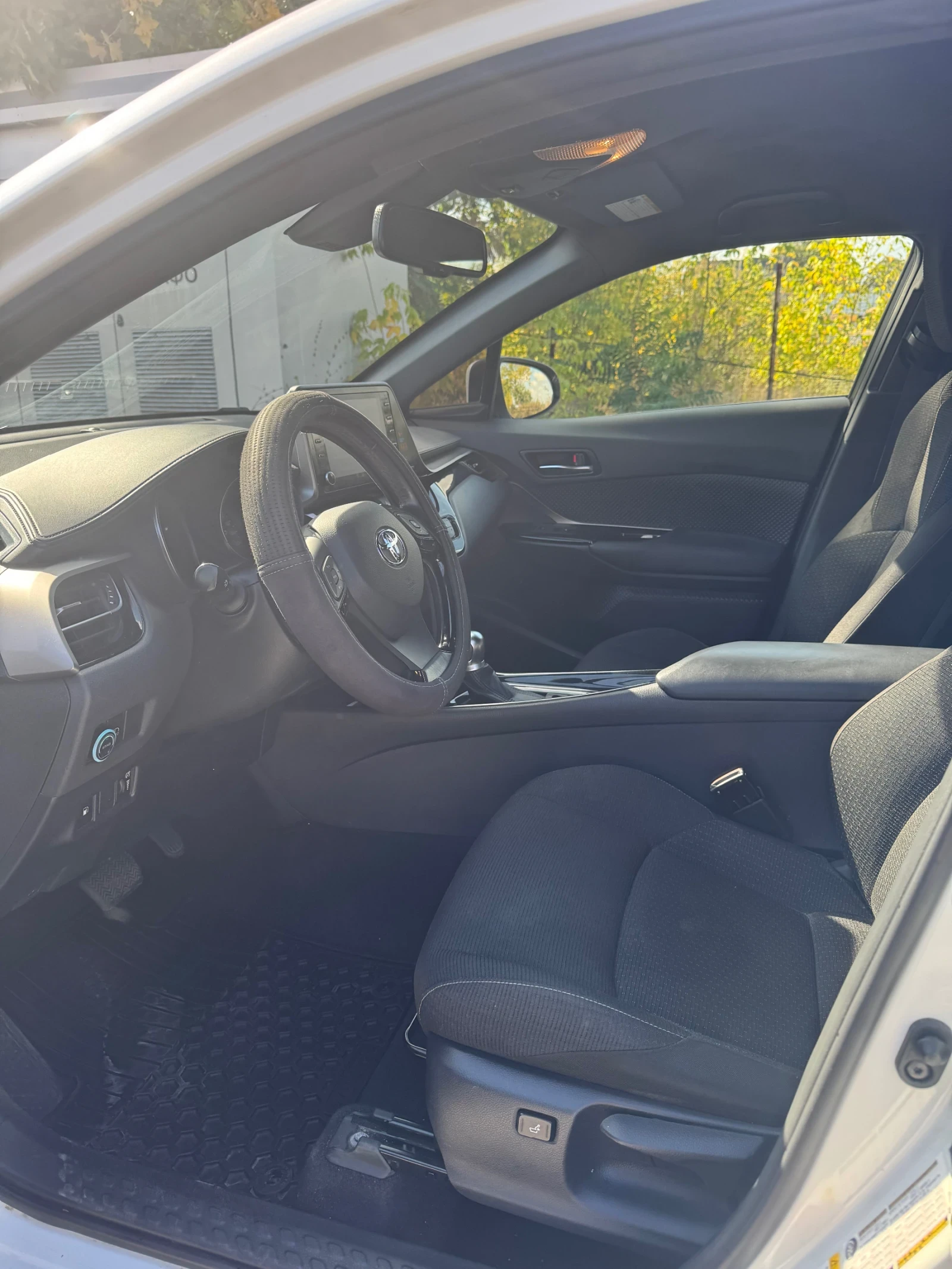Toyota C-HR 2.0I LPG LIMITED | Mobile.bg — изображение 11