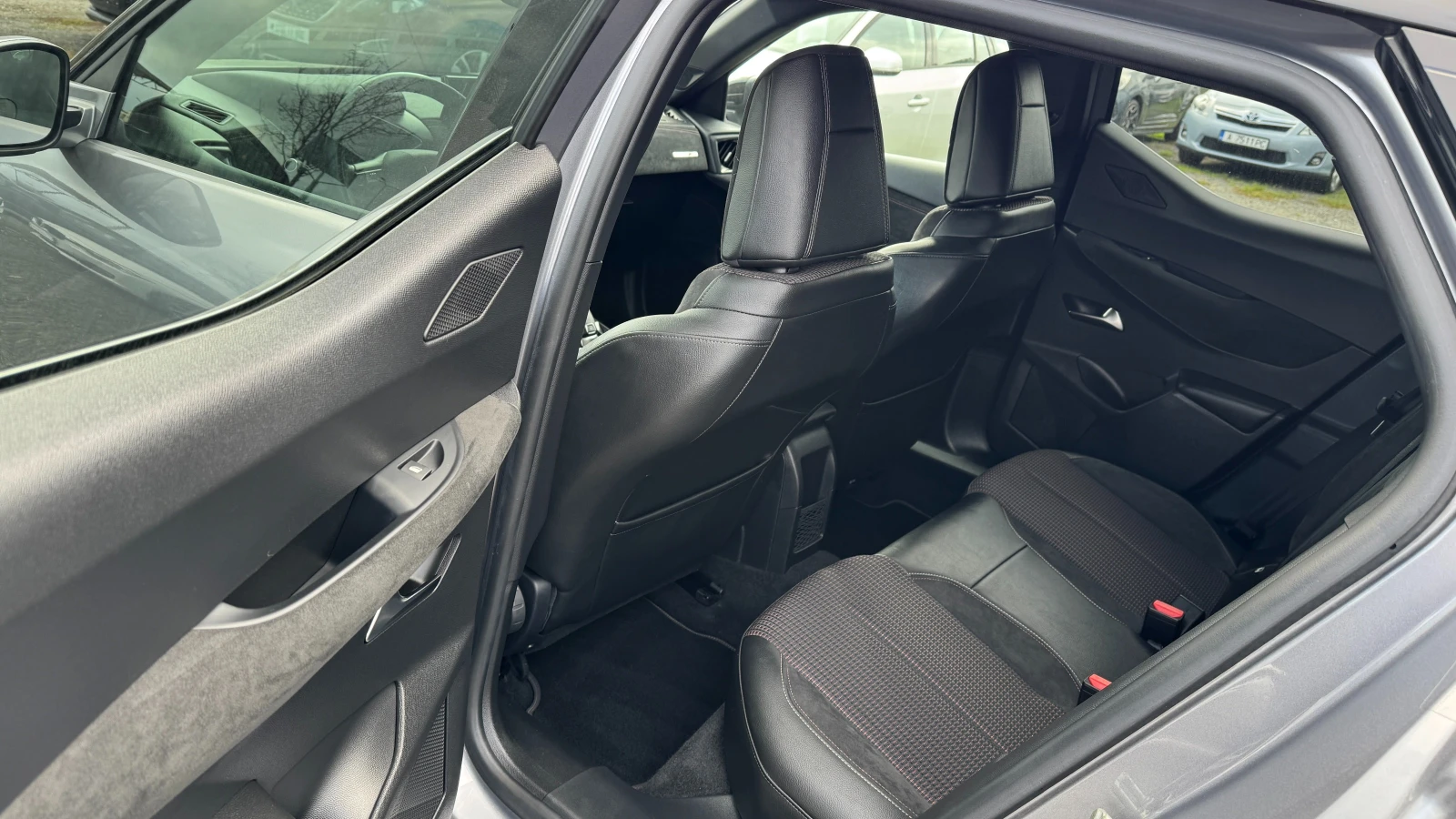 DS DS 3 Crossback 1.5HDI  !, a, PDC, LED | Mobile.bg   11