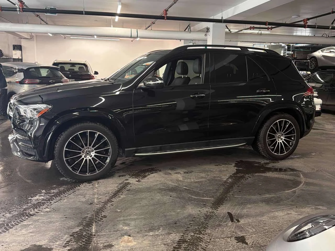 Mercedes-Benz GLE 450 * BURMESTER * ПОДГРЕВ * 360 * ПАМЕТ, снимка 2 - Автомобили и джипове - 53991029