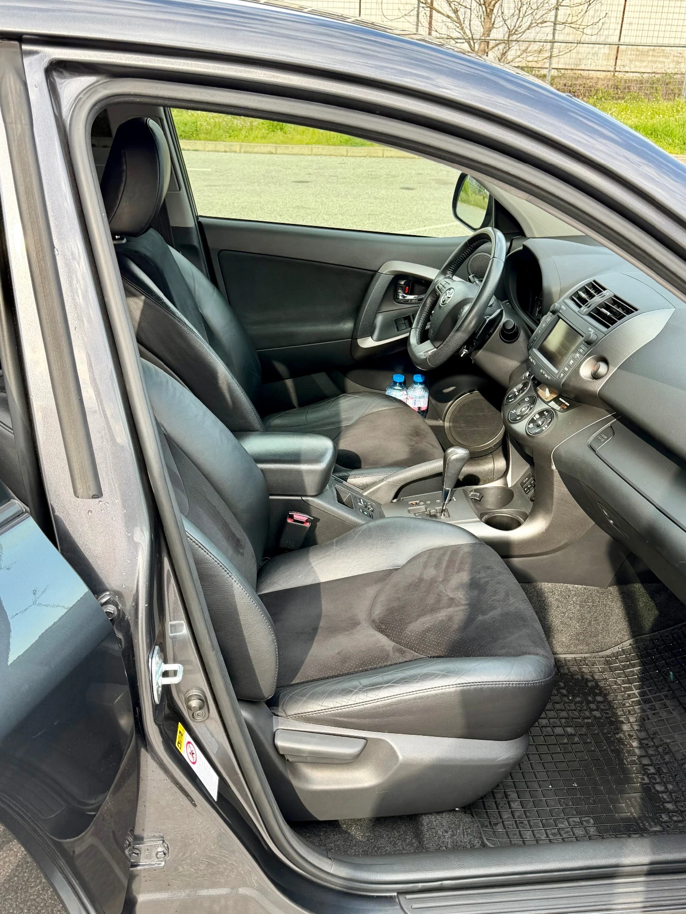 Toyota Rav4 2.2 150�.� Exclusive | Mobile.bg � ����������� 8