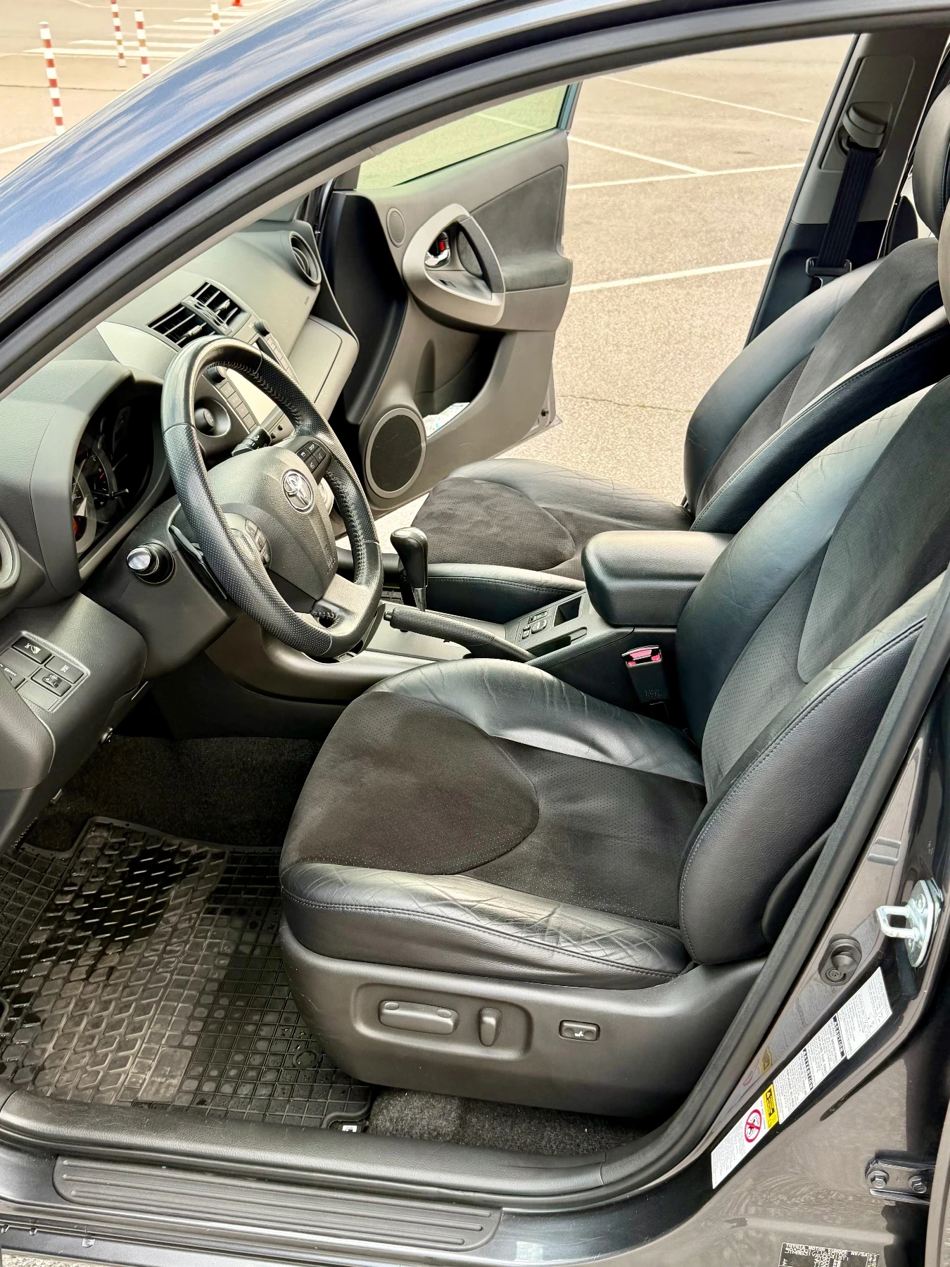 Toyota Rav4 2.2 150�.� Exclusive | Mobile.bg � ����������� 7