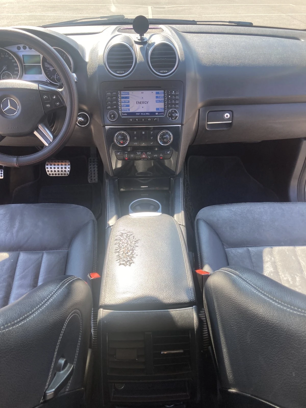 Mercedes-Benz ML 320 Cdi Реални км Перфектен, снимка 11 - Автомобили и джипове - 54385970