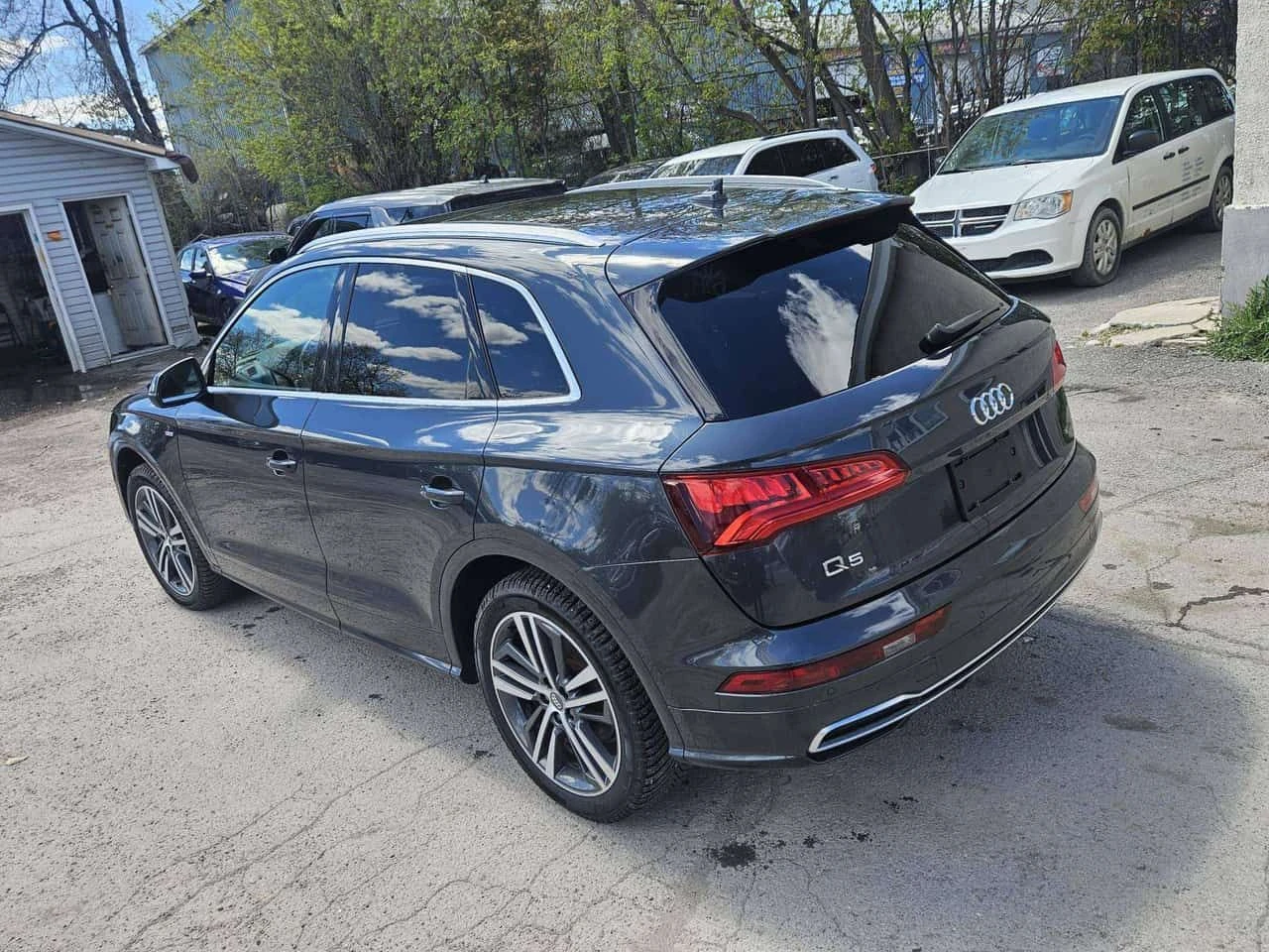 Audi Q5 * CARFAX * ЦЕНА ДО БГ, снимка 5 - Автомобили и джипове - 54597486