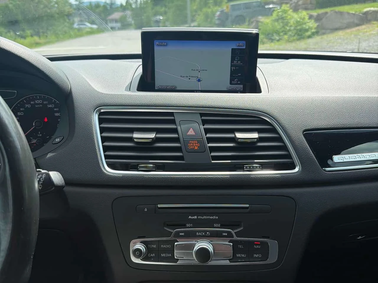 Audi Q3 quattro Technik S LINE/BOSE/ПАНОРАМА, снимка 12 - Автомобили и джипове - 55004281