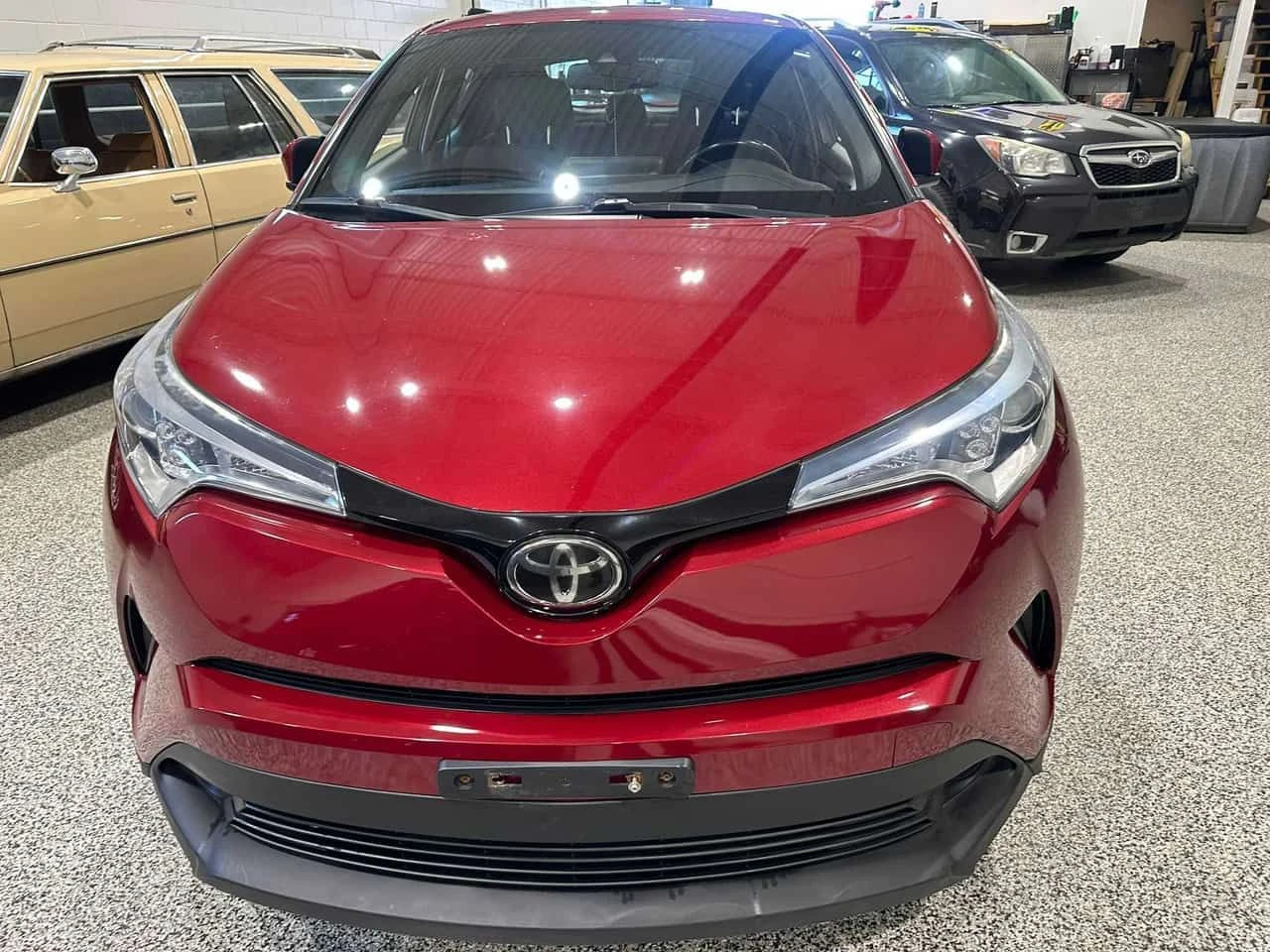 Toyota C-HR * XLE * АВТОКРЕДИТ БЕЗ ПЪРВОНАЧАЛНА ВНОСКА* , снимка 6 - Автомобили и джипове - 55183311