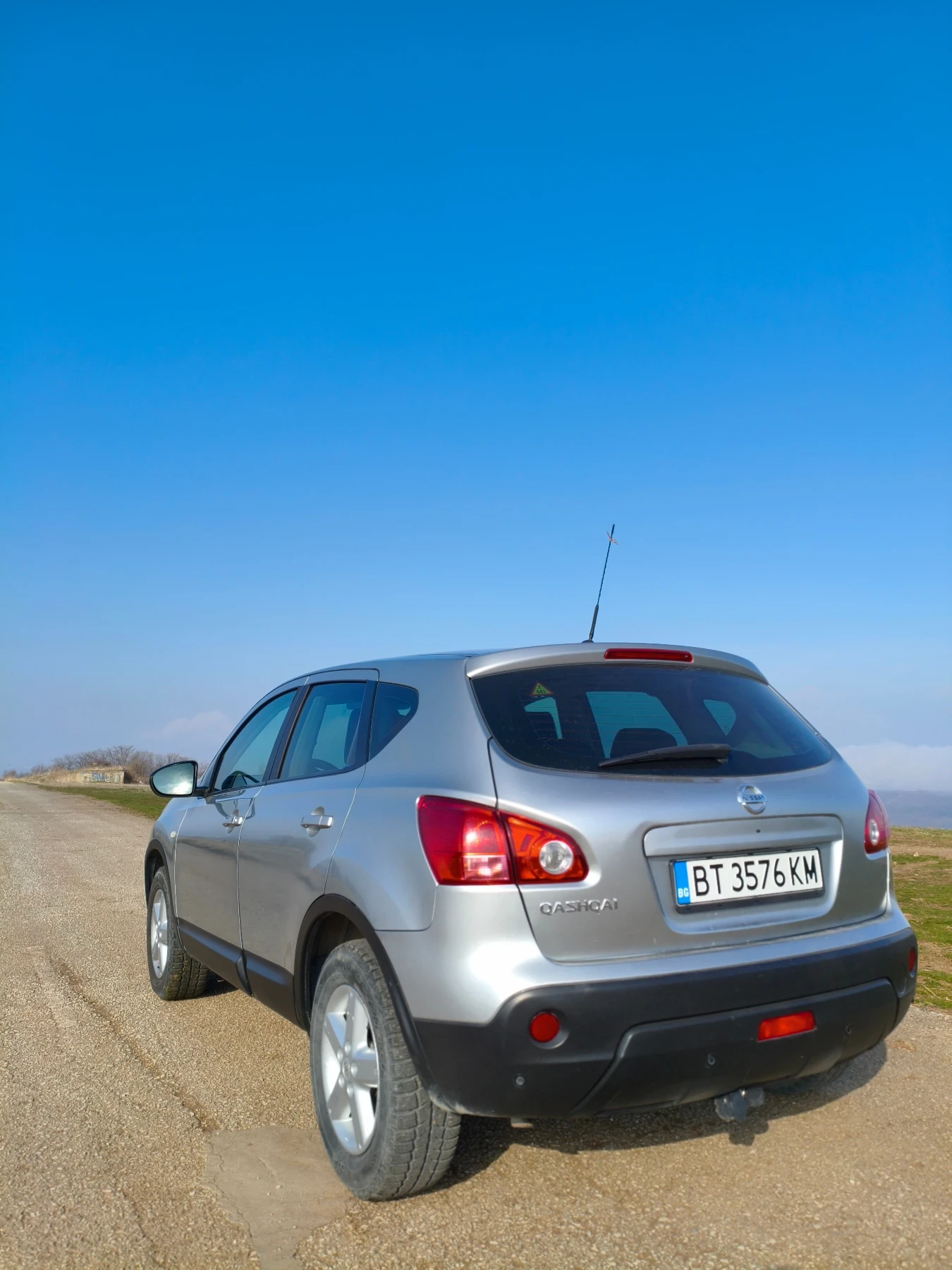 Nissan Qashqai 2.0i Газ/Бензин, снимка 3 - Автомобили и джипове - 56226546