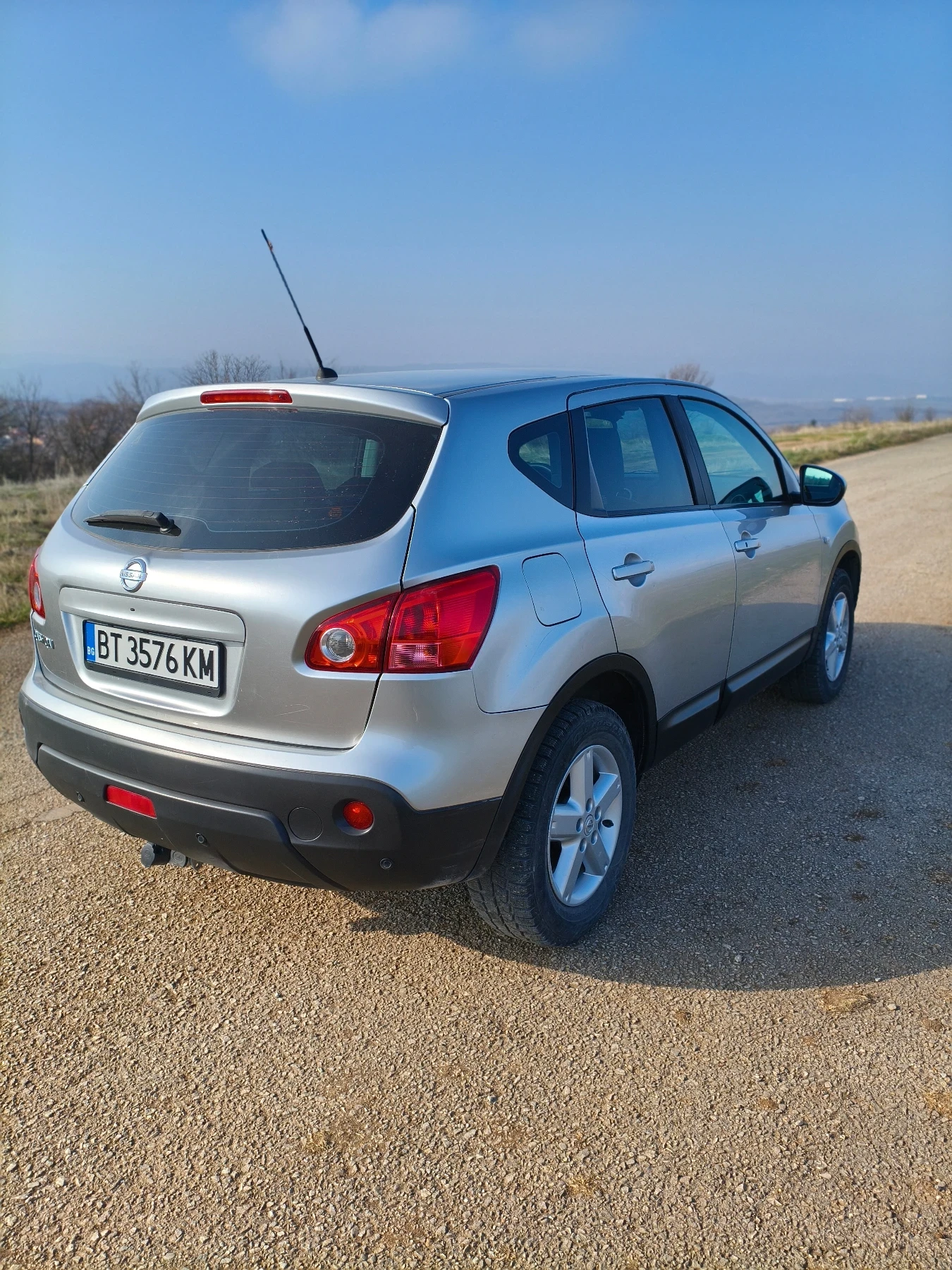 Nissan Qashqai 2.0i Газ/Бензин, снимка 4 - Автомобили и джипове - 56226546
