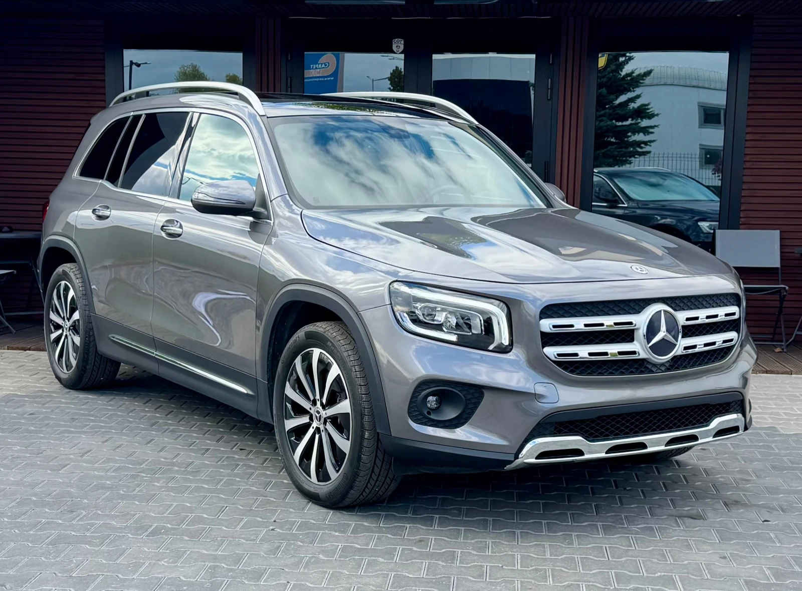 Mercedes-Benz GLB 250 Подгрев* Панорама* Камера* 7места* 