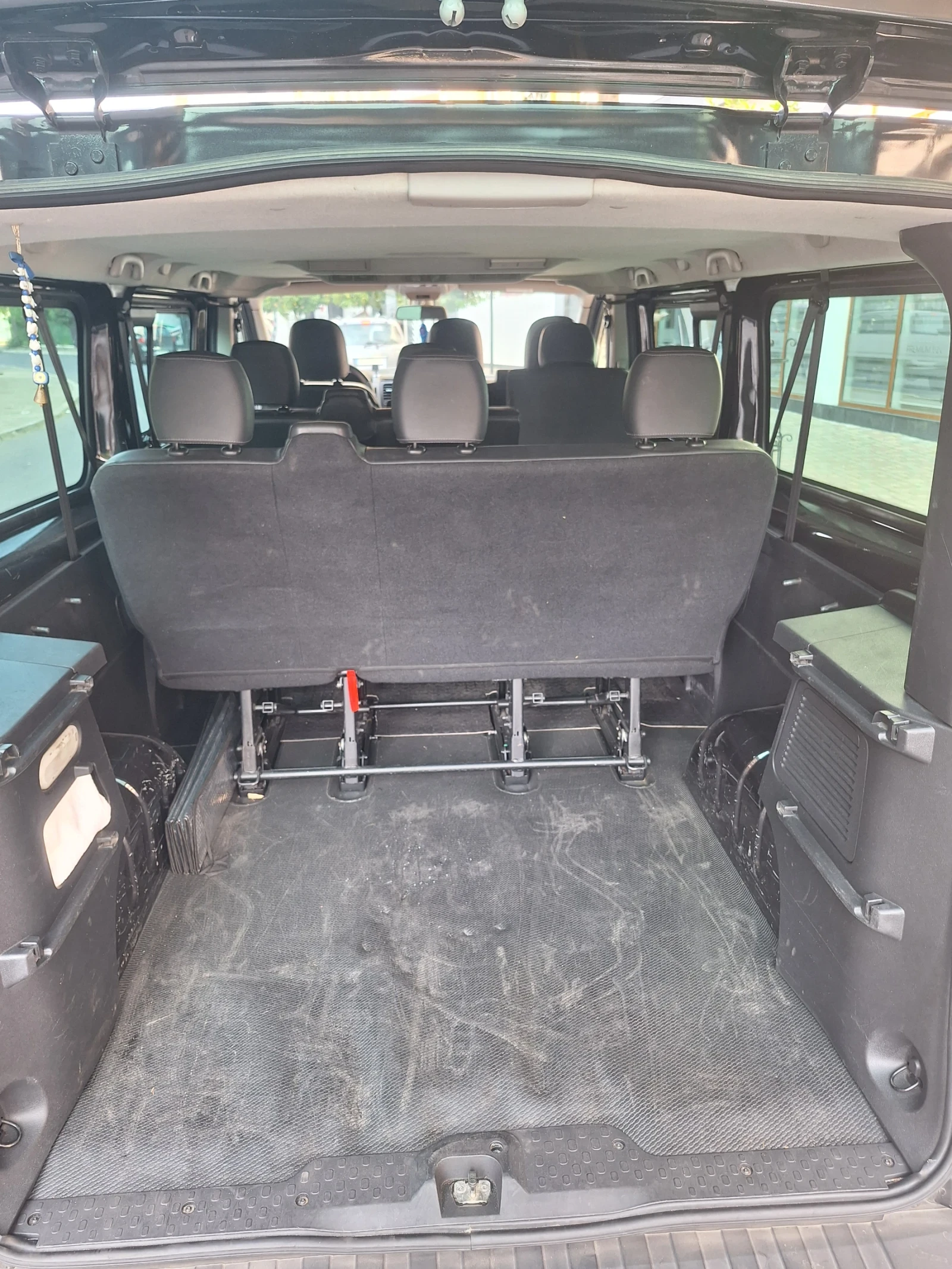 Renault Trafic, снимка 4 - Бусове и автобуси - 56482869