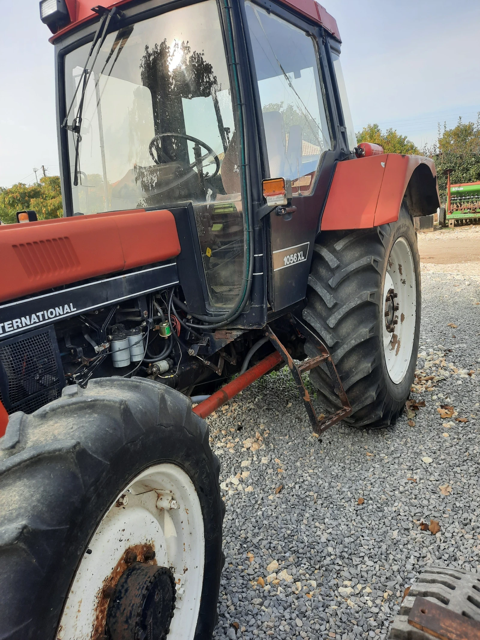 Трактор CASE IH 1056 - изображение 2