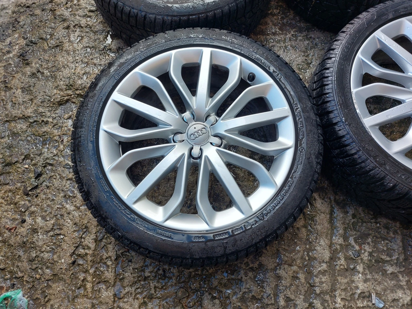    235/45R19 | Mobile.bg   2