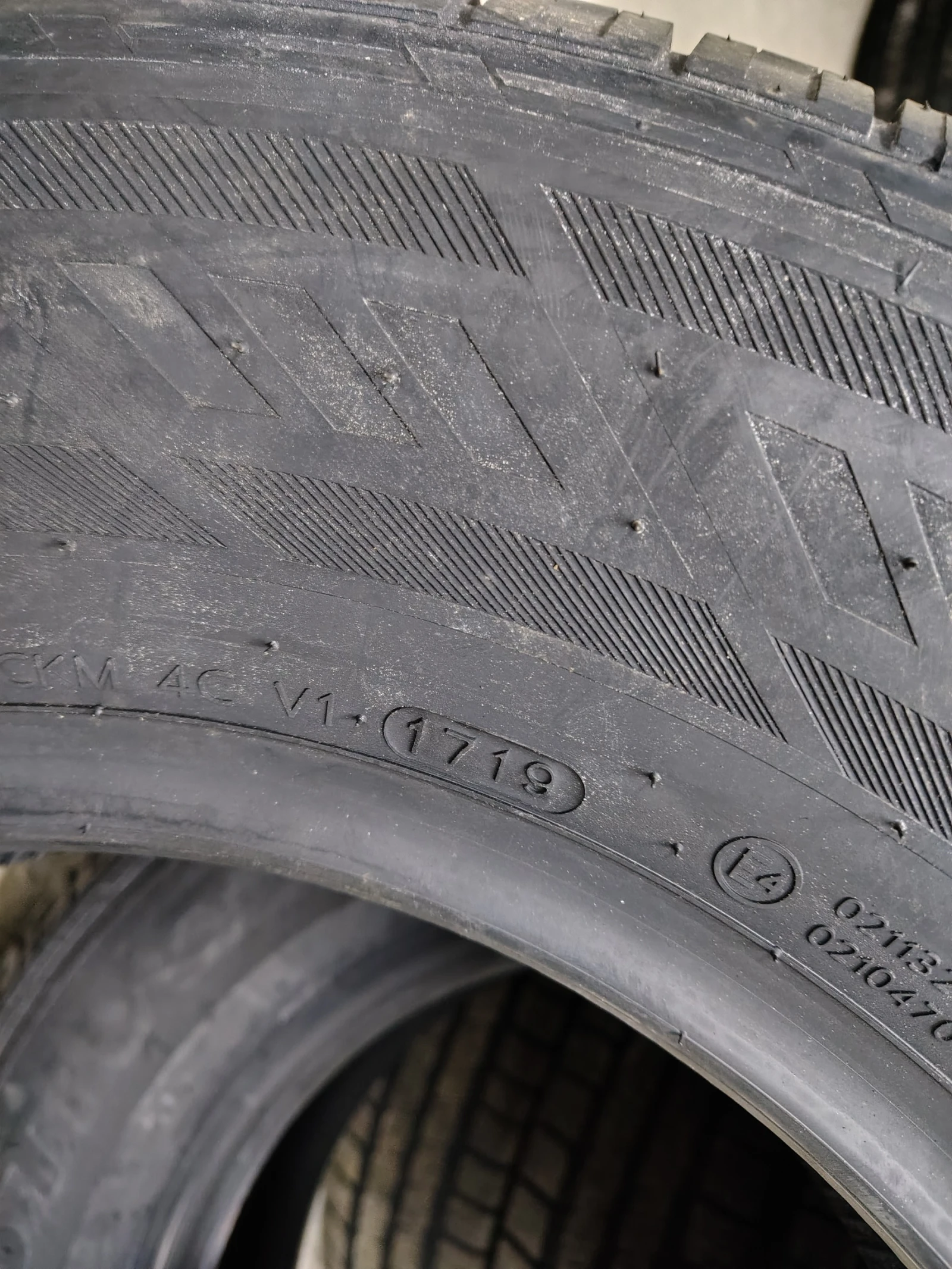  235/70R16 | Mobile.bg   7