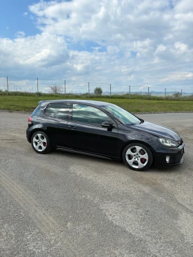 VW Golf GTI 2.0TSI, снимка 3