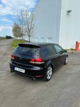 VW Golf GTI 2.0TSI, снимка 4