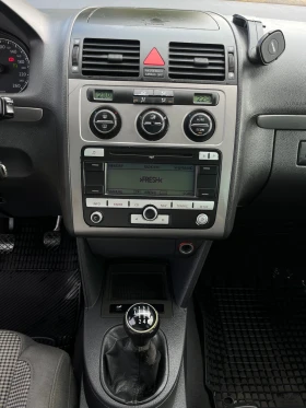 VW Touran 2.0 TDI  - 3499 лв. / 1789.01 € - 35293309 10