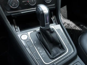 VW Golf * АВТО КРЕДИТ* ЦЕНА ДО БГ * СЕРВИЗНА ИСТОРИЯ *  - 16999 лв. / 8691.45 € - 57203796 14