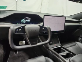 Tesla Model S PLAID  CARFAX - 91500 лв. / 46783.21 € - 11369249 9