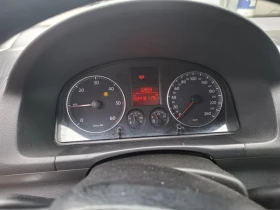 VW Touran 1.9tdi - 2600 € / 5085.16 лв. - 72029845 9