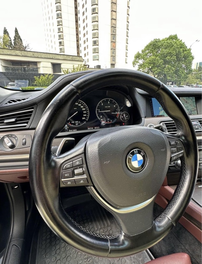 BMW 740 X drive bi turbo Вакум KEYless, снимка 9 - Автомобили и джипове - 46450523