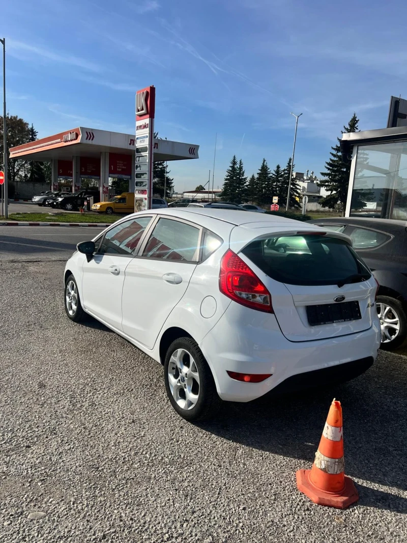 Ford Fiesta 1.4 TDCI Trend, снимка 4 - Автомобили и джипове - 47608302