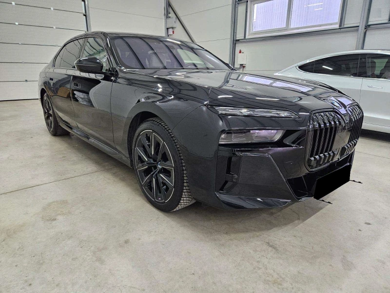 BMW 740 d xDrive M-SportPack, снимка 1 - Автомобили и джипове - 48138878