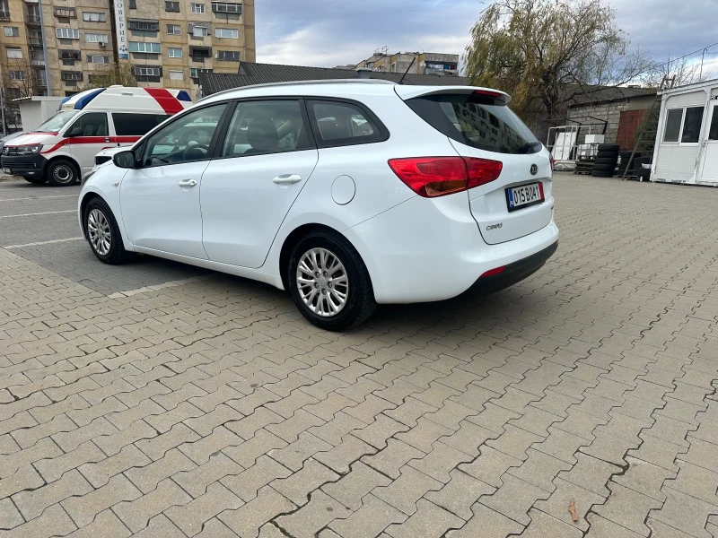 Kia Ceed 1.4 / 105 kc, снимка 6 - Автомобили и джипове - 48318004