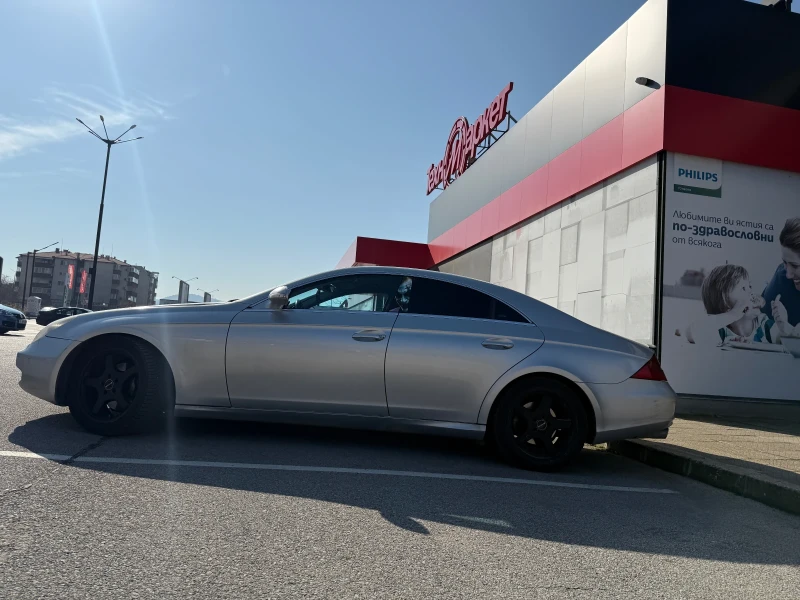 Mercedes-Benz CLS 320, снимка 4 - Автомобили и джипове - 49309048