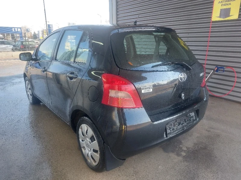 Toyota Yaris 1.1 бензин верига , снимка 6 - Автомобили и джипове - 49331153