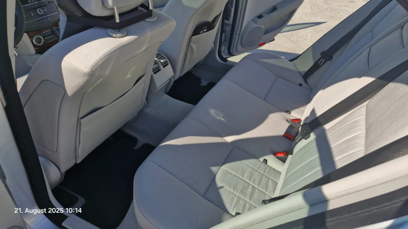 Mercedes-Benz C 230, снимка 12 - Автомобили и джипове - 52687253