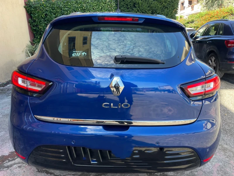 Renault Clio dCi 8V 90 CV 5P Moschino Intens (66 kw) Euro 6, снимка 6 - Автомобили и джипове - 52191530