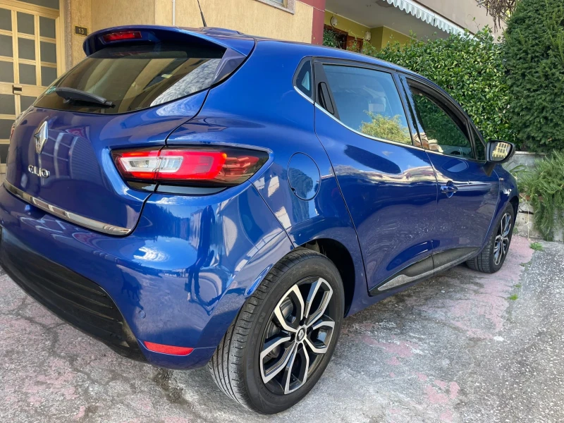 Renault Clio dCi 8V 90 CV 5P Moschino Intens (66 kw) Euro 6, снимка 9 - Автомобили и джипове - 52191530