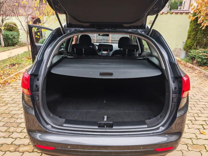 Kia Ceed 1.6CRDI-КАМЕРА, снимка 16 - Автомобили и джипове - 52295232