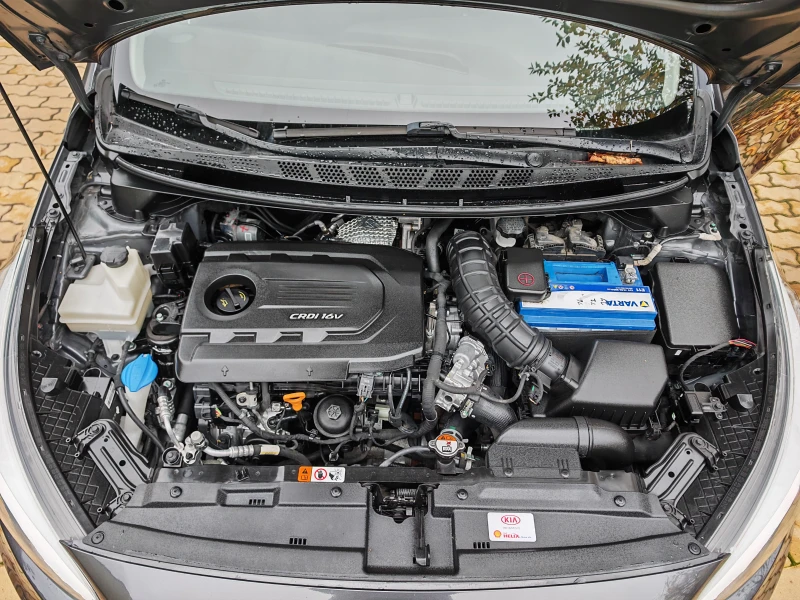 Kia Ceed 1.6CRDI-КАМЕРА, снимка 15 - Автомобили и джипове - 52295232