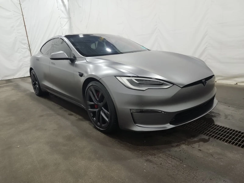 Tesla Model S PLAID  CARFAX, снимка 2 - Автомобили и джипове - 52538269